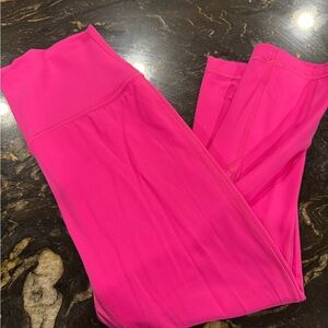 lululemon athletica Pink Leggings (capri length)